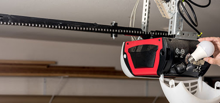 automatic garage door opener repair in Port St. Lucie